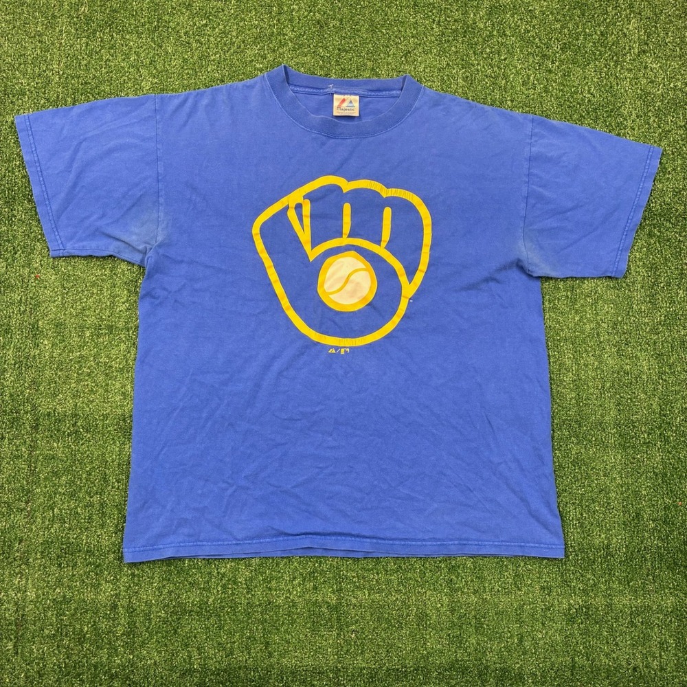 Vintage 2000's MLB Majestic Milwaukee Brewers T-shirt